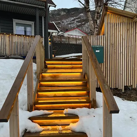 Convenient And Spacious On The First Floor Apartment