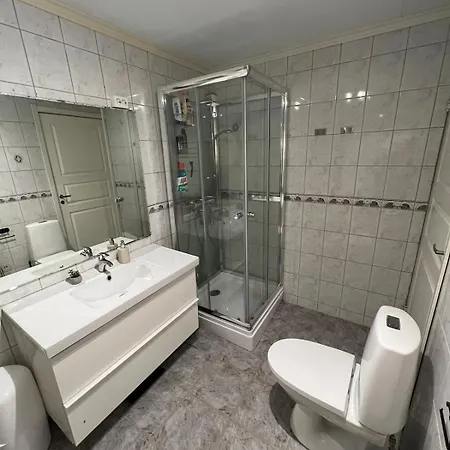Convenient And Spacious On The First Floor Μπόντο