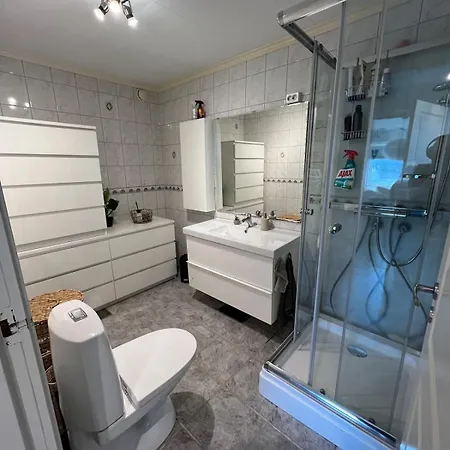 Convenient And Spacious On The First Floor Μπόντο