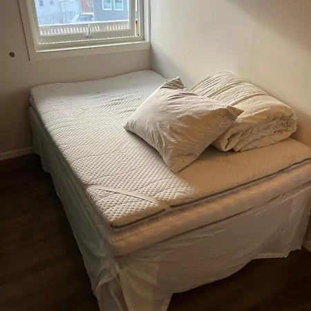 Convenient And Spacious On The First Floor *